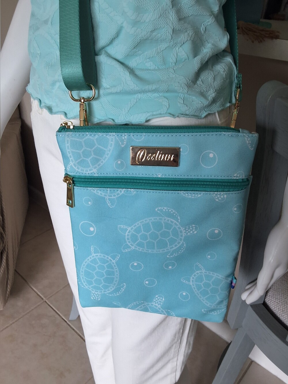 Cute Beachy Teal Crossbody Bag with Sea Turtles Design - NWOT